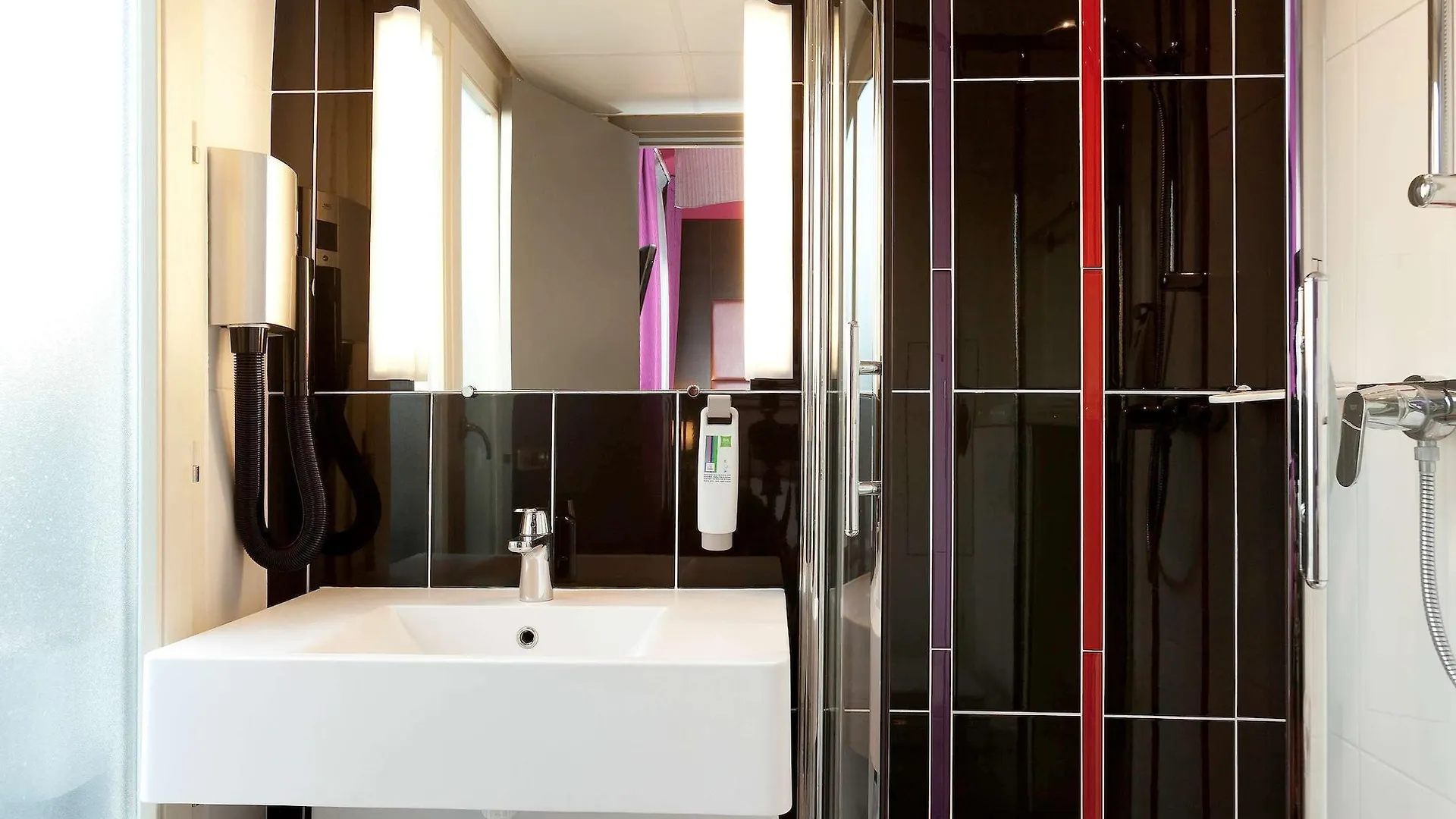 Ibis Styles Pigalle Montmartre Hotel Parigi