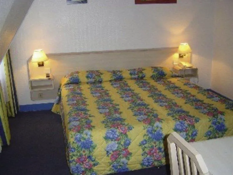 Ibis Styles Pigalle Montmartre 3* Párizs