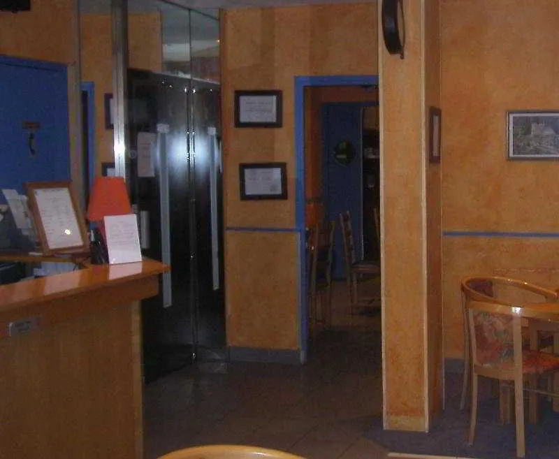 Ibis Styles Pigalle Montmartre Parigi